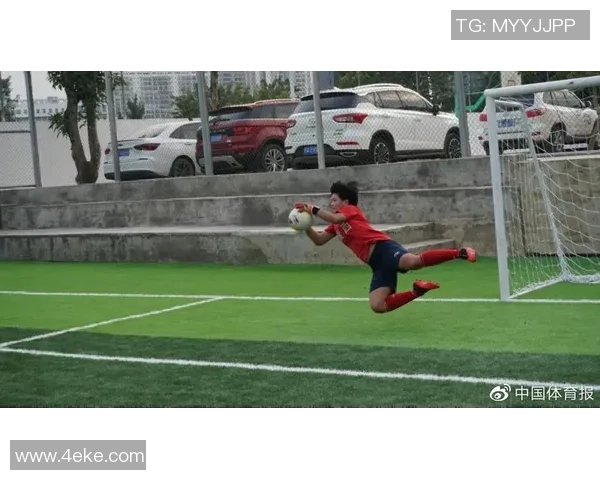 亚鬟足球的崛起与发展：探索女性足球在中国的未来与挑战