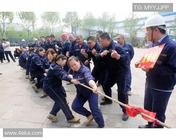 哈尔滨火山鸣泉足球俱乐部奋勇争先努力拼搏书写新的辉煌历史
