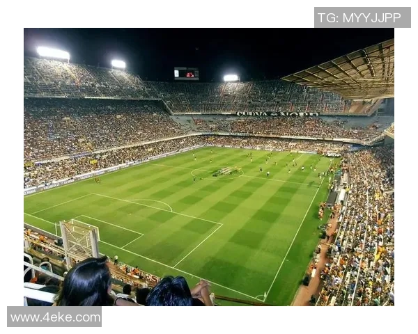 蓬勃足球:激情与梦想交织的绿茵场上演绎青春的无限可能 蓬勃足球:激情与梦想交织的绿茵场上演绎青春的无限可能